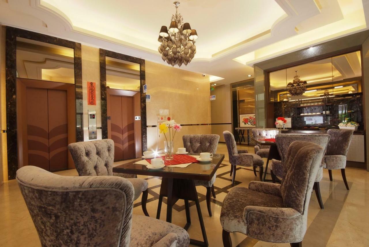 The Metro Hotel Тайчжун Экстерьер фото